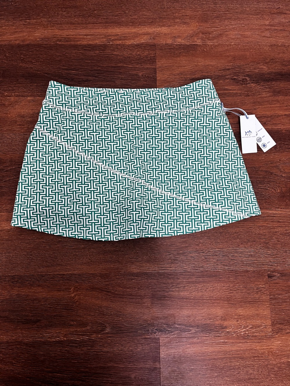 NWT Southern Tide Green Geometric Athletic Skort Size XL